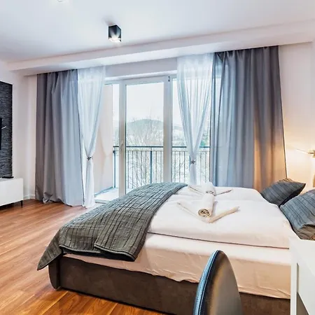 Konopnickiej, Sun & Snow *