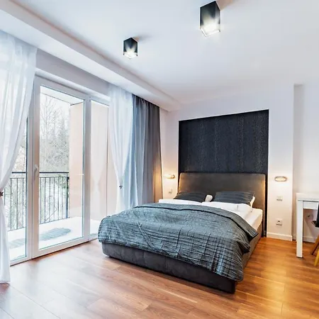 Konopnickiej, Sun & Snow * Karpacz