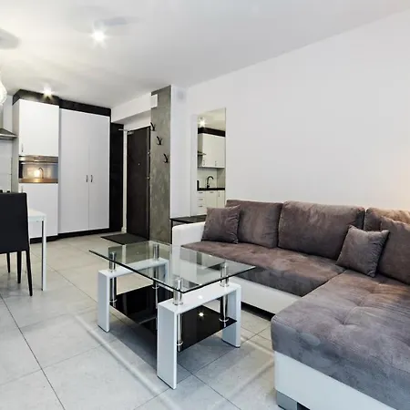 Konopnickiej, Sun & Snow * Karpacz